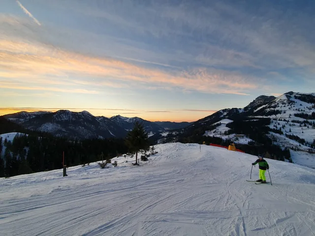 Winterabend in den Bergen